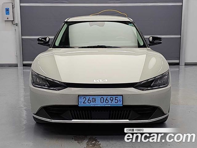 Kia EV6 Long Range Air 2023 — фото 2