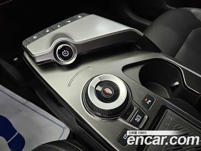 Kia EV6 Long Range Air 2023 — фото 8