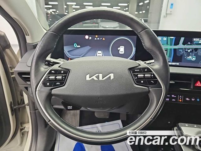 Kia EV6 Long Range Air 2023 — фото 9