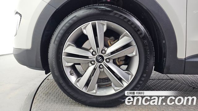 Hyundai Maxcruise Diesel(e-VGT) 2.2 2WD Exclusive Standard 2014 — фото 5