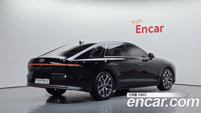 Hyundai Grandeur (GN7) 3.5 Gasoline 2WD Exclusive 2023 — фото 2