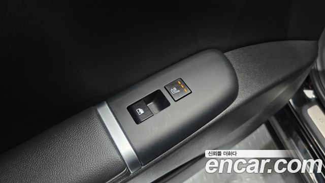 Hyundai Grandeur (GN7) 3.5 Gasoline 2WD Exclusive 2023 — фото 23
