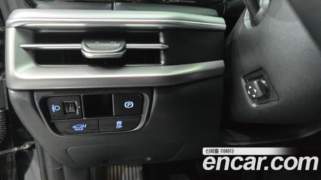 Hyundai Grandeur (GN7) 3.5 Gasoline 2WD Exclusive 2023 — фото 34