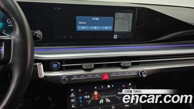 Hyundai Grandeur (GN7) 3.5 Gasoline 2WD Exclusive 2023 — фото 38