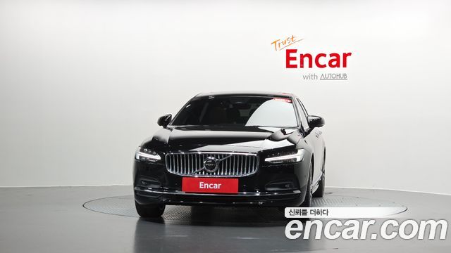 Volvo S90 B5 Ultimate Bright 2023 — фото 3