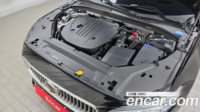 Volvo S90 B5 Ultimate Bright 2023 — фото 6
