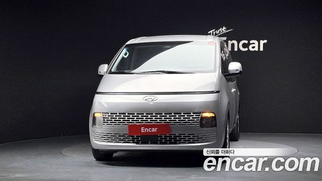 Hyundai Staria Cargo 3-Seater Modern 2022 — фото 3
