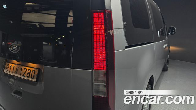 Hyundai Staria Cargo 3-Seater Modern 2022 — фото 23