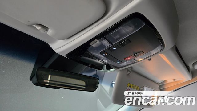 Hyundai Staria Cargo 3-Seater Modern 2022 — фото 31