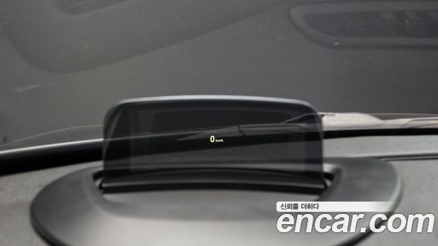 MINI Cooper S 5Door Standard 3rd 2019 — фото 17