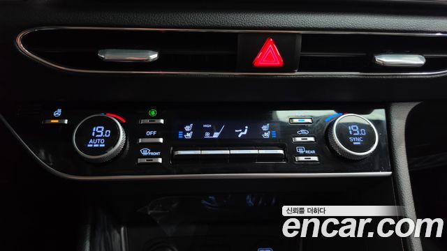 Hyundai Sonata (DN8) 2.0 LPG(rental car) Premium 2023 — фото 13
