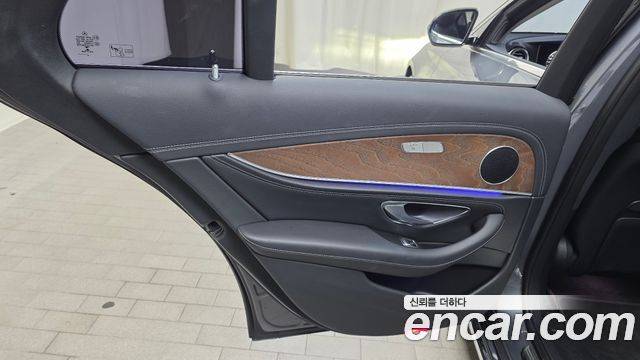 Mercedes-Benz E-Class (W213) E300 Exclusive 2017 — фото 25