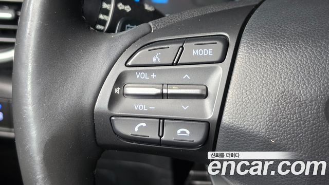 Hyundai Kona Electric Premium 2019 — фото 15