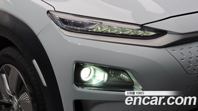 Hyundai Kona Electric Premium 2019 — фото 22