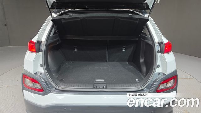 Hyundai Kona Electric Premium 2019 — фото 31