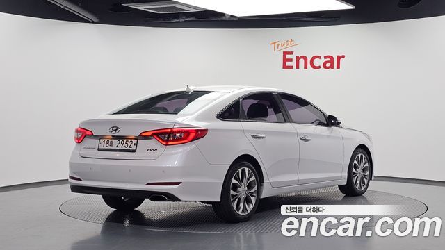 Hyundai Sonata (LF) 2.0 Smart 2016 — фото 2