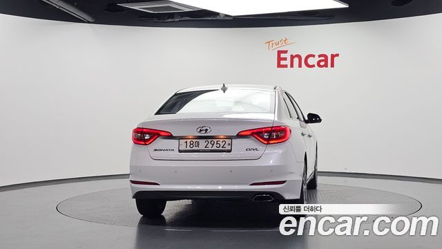 Hyundai Sonata (LF) 2.0 Smart 2016 — фото 4