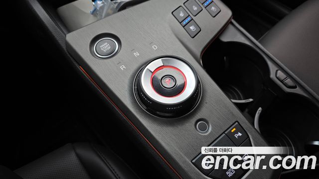Kia Sportage (V) LPG 2.0 2WD Signature 2026 — фото 9