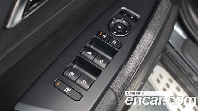 Kia Sportage (V) LPG 2.0 2WD Signature 2026 — фото 14