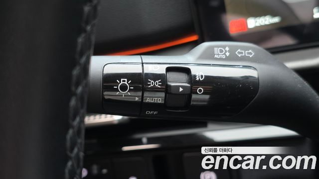Kia Sportage (V) LPG 2.0 2WD Signature 2026 — фото 17