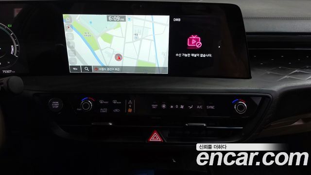 Kia K8 Hybrid Signature Special 2023 — фото 17