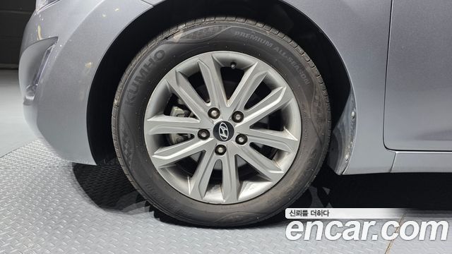 Hyundai Avante 1.6 GDi Modern Standard 2014 — фото 5