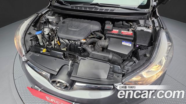 Hyundai Avante 1.6 GDi Modern Standard 2014 — фото 6