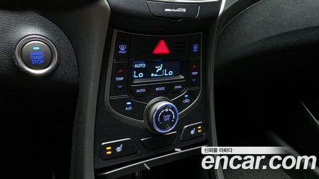 Hyundai Avante 1.6 GDi Modern Standard 2014 — фото 17