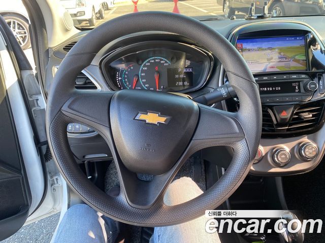 Chevrolet Spark LS 2022 — фото 8