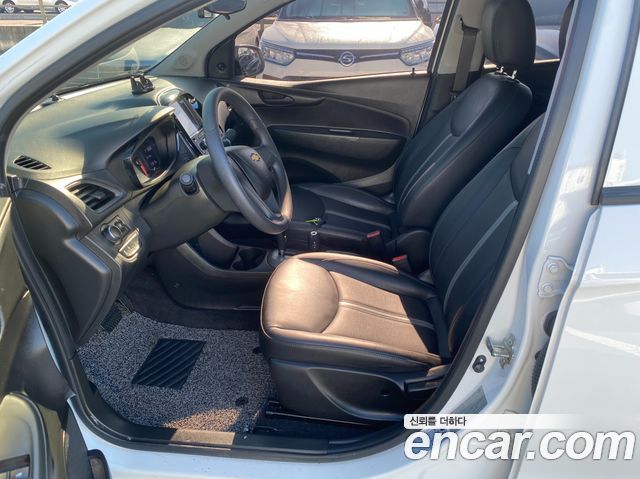 Chevrolet Spark LS 2022 — фото 17