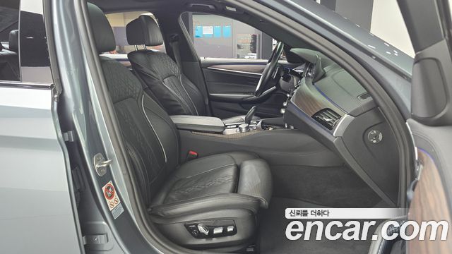 BMW 5 Series (G30) 520d M Sport package 2017 — фото 10
