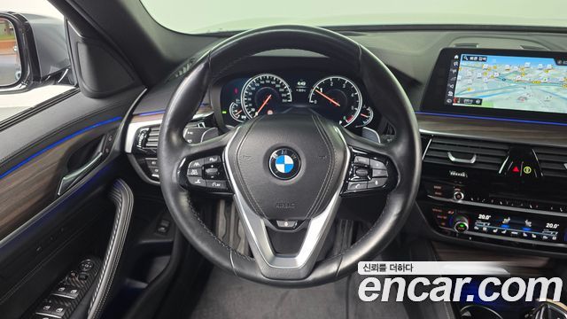 BMW 5 Series (G30) 520d M Sport package 2017 — фото 17