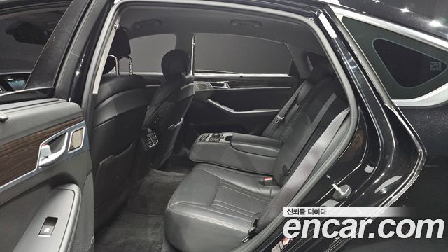 Genesis G80 3.3 GDI Premium Luxury 2017 — фото 12