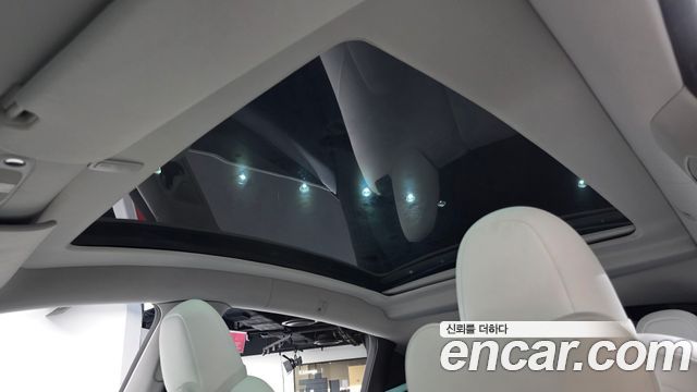 Tesla Model Y RWD 2024 — фото 19