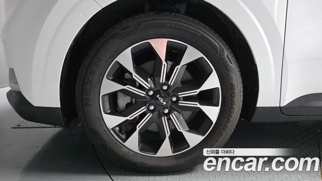 Kia Carnival (IV) Gasoline 9-Seater Prestige 2023 — фото 5