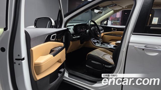 Kia Carnival (IV) Gasoline 9-Seater Prestige 2023 — фото 10