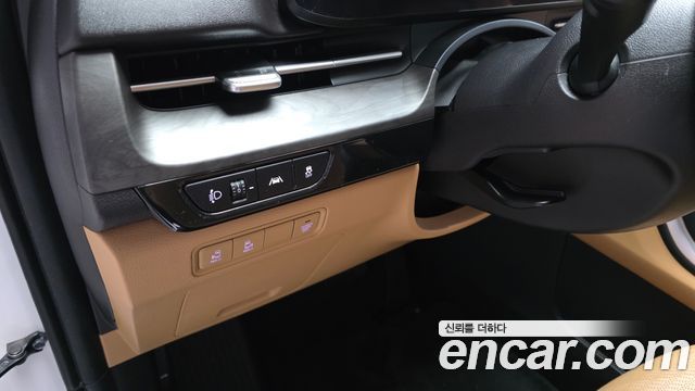 Kia Carnival (IV) Gasoline 9-Seater Prestige 2023 — фото 14