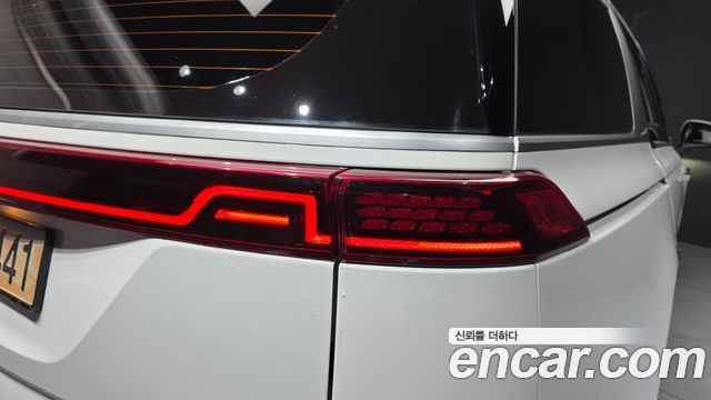 Kia Carnival (IV) Gasoline 9-Seater Prestige 2023 — фото 23