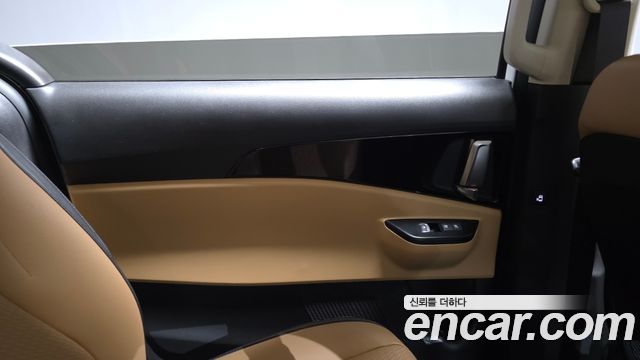 Kia Carnival (IV) Gasoline 9-Seater Prestige 2023 — фото 25