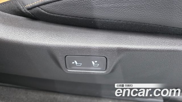 Kia Carnival (IV) Gasoline 9-Seater Prestige 2023 — фото 28