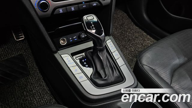 Hyundai Avante (AD) 1.6 GDI Premium 2016 — фото 9