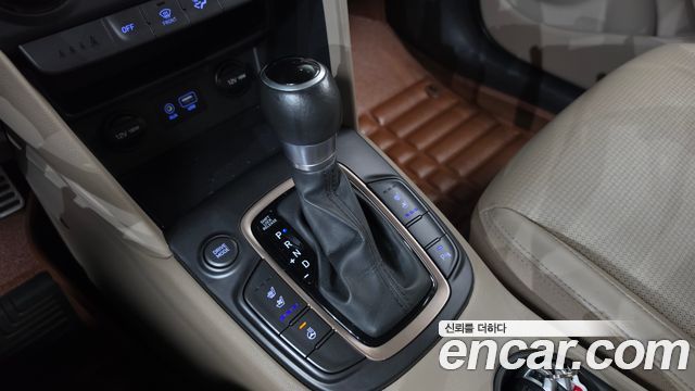 Hyundai Kona 1.6 Turbo 2WD Premium 2018 — фото 9
