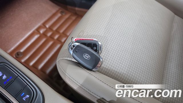 Hyundai Kona 1.6 Turbo 2WD Premium 2018 — фото 16