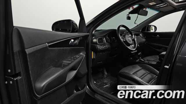 Kia Sorento Diesel 2.0 4WD Noblesse Special 2015 — фото 10