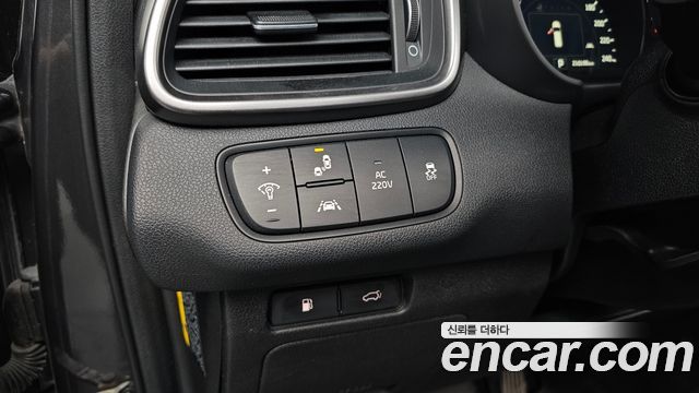 Kia Sorento Diesel 2.0 4WD Noblesse Special 2015 — фото 18
