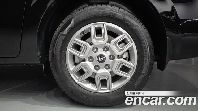 Hyundai Staria L3.5 Cargo 3-Seater Modern 2025 — фото 21