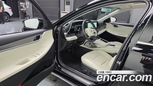 Hyundai Grandeur (IG) 2.5 Le Blanc 2023 — фото 10
