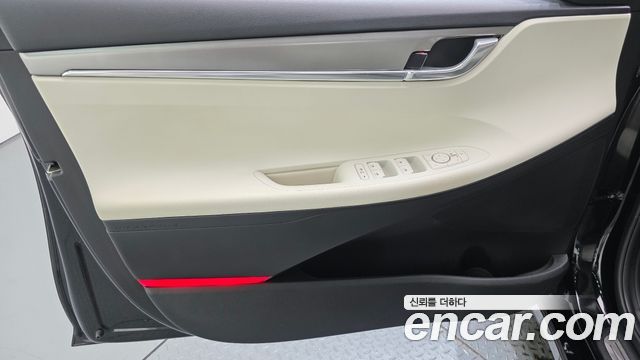 Hyundai Grandeur (IG) 2.5 Le Blanc 2023 — фото 24