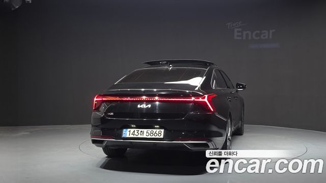 Kia K8 2.5 Gasoline 2WD Noblesse 2023 — фото 4