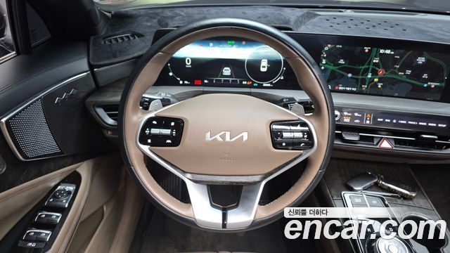 Kia K8 2.5 Gasoline 2WD Noblesse 2023 — фото 13